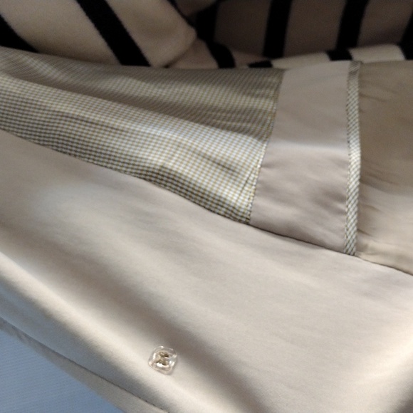 Carroll and Co Beverly Hills tan rain jacket 40 - Picture 4 of 16